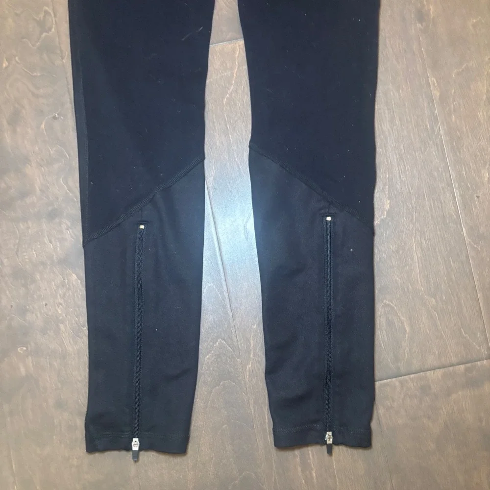 Alo Yoga Womens Black Paneled Ankle Zip Performance Leggings Size Medium